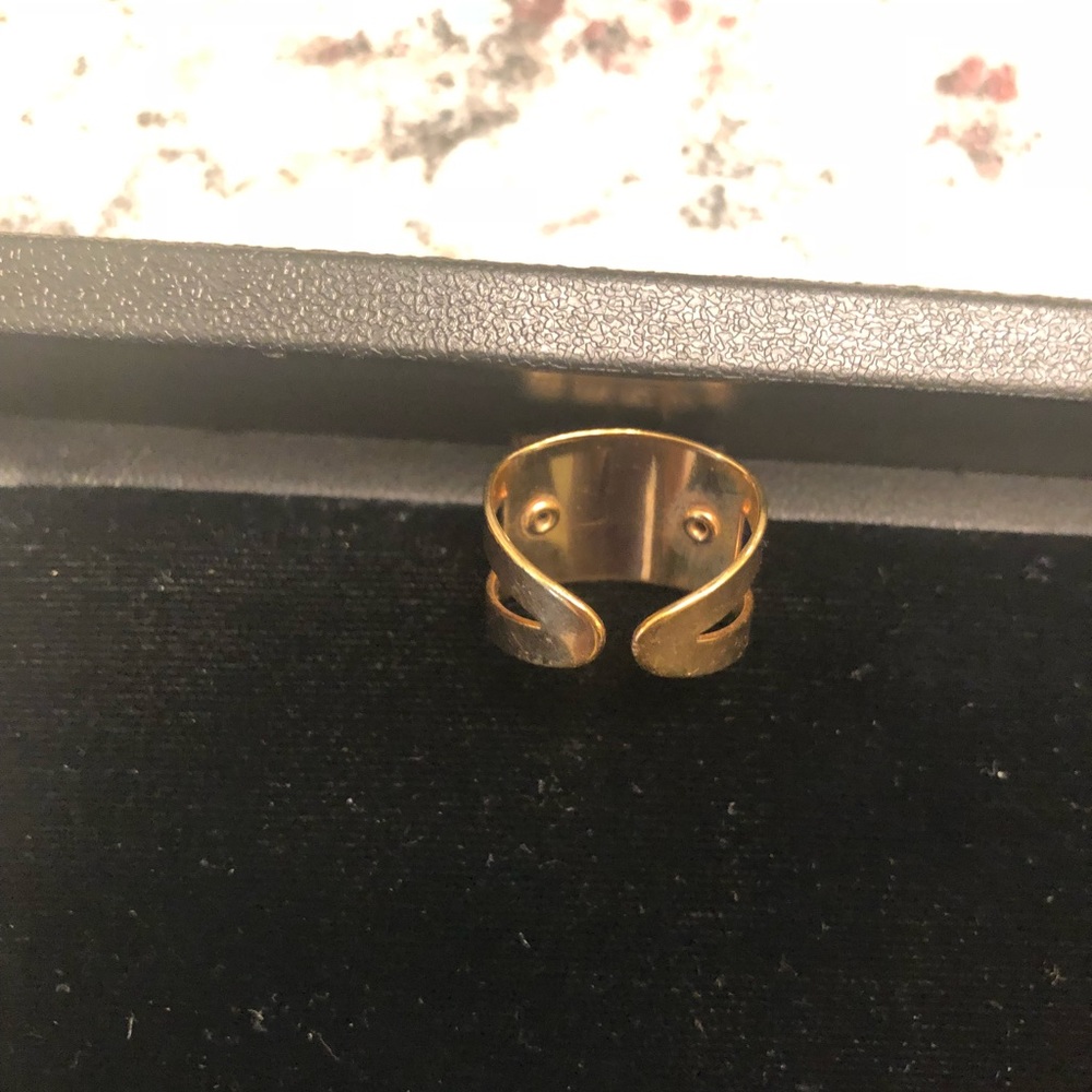 Adjustable Ring - Picture 3 of 5